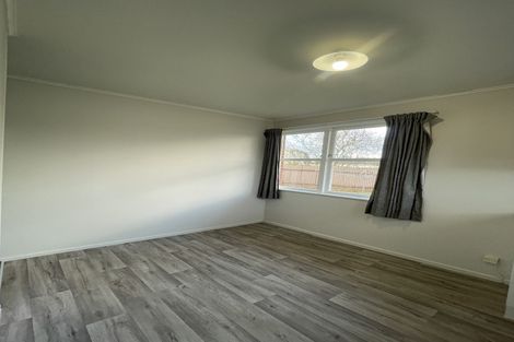Photo of property in 1/42-44 Opaheke Road, Opaheke, Papakura, 2113