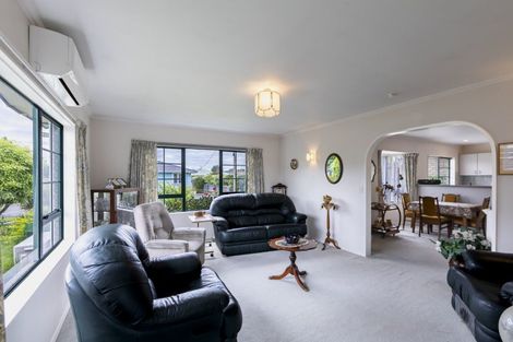 Photo of property in 11 Church Lane, Waipukurau, 4200