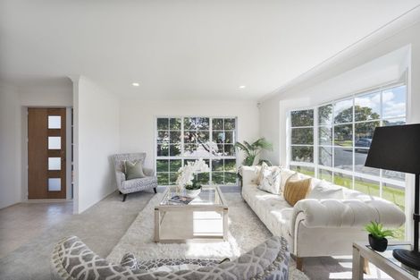 Photo of property in 2 Diana Place, Ranui, Auckland, 0612