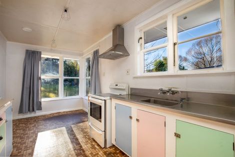 Photo of property in 34 Tamblyn Drive, Lake Roxburgh Village, Roxburgh, 9571