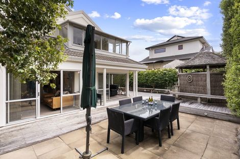 Photo of property in 29 Bronte Place, Somerville, Auckland, 2014