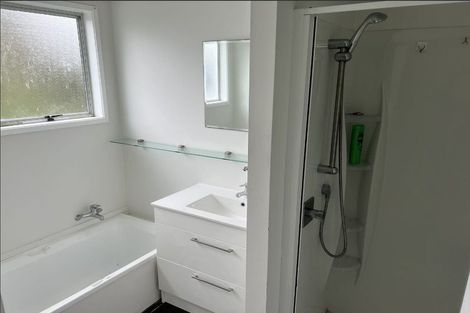 Photo of property in 73 Hartley Terrace, Massey, Auckland, 0614