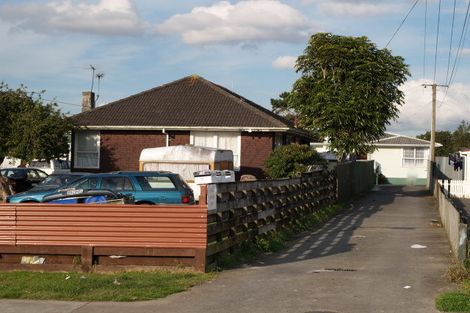 Photo of property in 7b Blake Road, Mangere East, Auckland, 2024