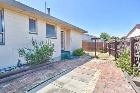 Photo of property in 10 Wanstead Place, Woolston, Christchurch, 8062