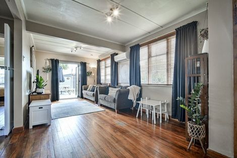 Photo of property in 2868 State Highway 50, Roys Hill, Hastings, 4175