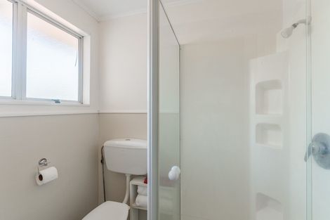 Photo of property in 5 Sharda Grove, Paraparaumu Beach, Paraparaumu, 5032