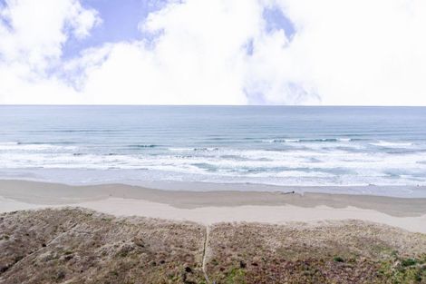 Photo of property in 6 Beach Road, Porangahau, 4293