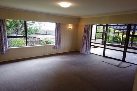 Photo of property in 33 Derrimore Heights, Clover Park, Auckland, 2019