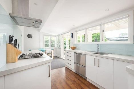 Photo of property in 17 Oxley Avenue, St Albans, Christchurch, 8014