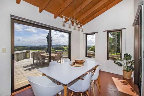 Photo of property in 520 Crane Road, Kauri, Kamo, 0185