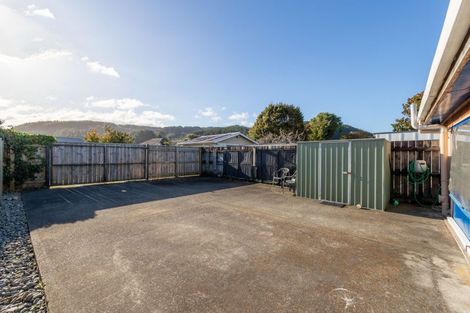 Photo of property in 100 Mcleod Street, Elderslea, Upper Hutt, 5018