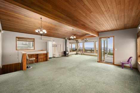 Photo of property in 158 Owhiro Bay Parade, Owhiro Bay, Wellington, 6023