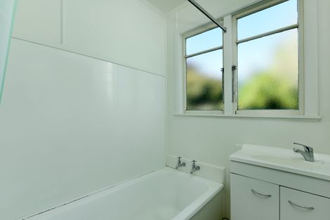 Photo of property in 15 Centennial Road, Tahunanui, Nelson, 7011