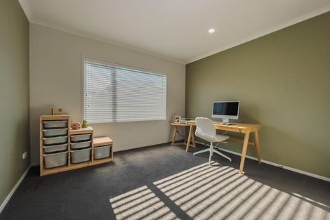 Photo of property in 8 Springside Court, Huntington, Hamilton, 3210