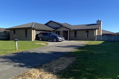 Photo of property in 19 Watkins Road, Cambridge, 3434