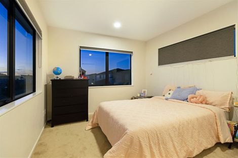 Photo of property in 1 Toanui Road, Hobsonville, Auckland, 0616