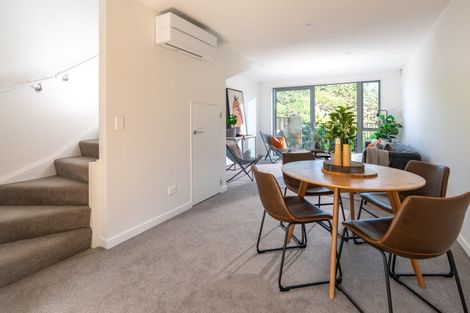 Photo of property in 84 Ara Paiwhenua, Tawa, Wellington, 5028