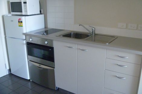 Photo of property in 910/17 Osterley Way, Manukau, Auckland, 2104