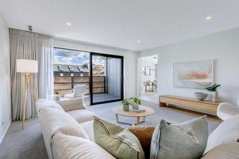 Photo of property in 39 Jack Hanley Drive, Jacks Point, Queenstown, 9371