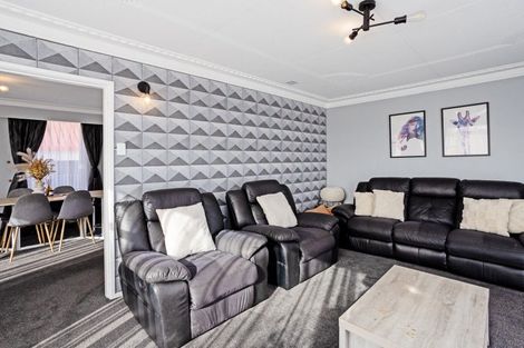 Photo of property in 5 Bullar Street, Grasmere, Invercargill, 9810