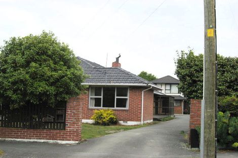 Photo of property in 15 Shaftesbury Street, Avonhead, Christchurch, 8042