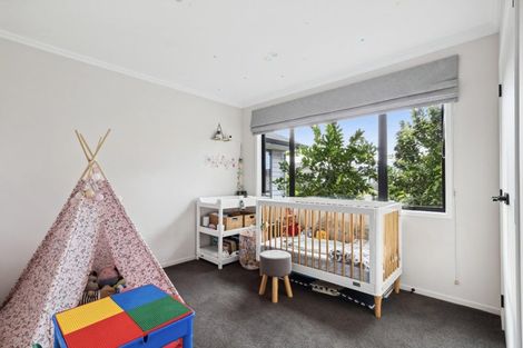 Photo of property in 1 Ruru Street, Cambridge, 3434