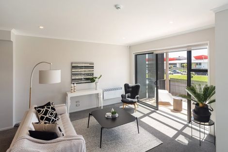 Photo of property in 85e Hobsonville Point Road, Hobsonville, Auckland, 0616
