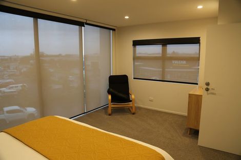 Photo of property in 1/86 Hurlstone Drive, Waiwhakaiho, New Plymouth, 4312