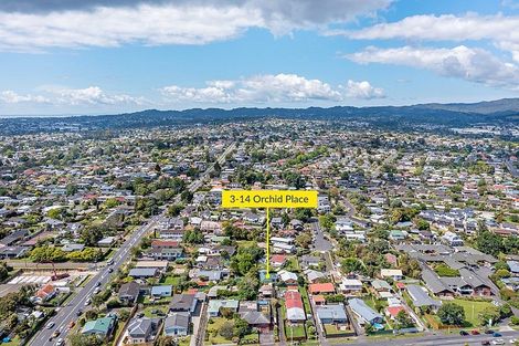 Photo of property in 3/14 Orchid Place, Te Atatu South, Auckland, 0610
