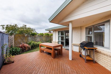Photo of property in 21 Tudor Grove, Feilding, 4702