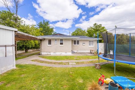 Photo of property in 28 Tamatea Road, Taupo, 3330