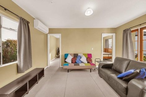Photo of property in 28 Russley Road, Russley, Christchurch, 8042