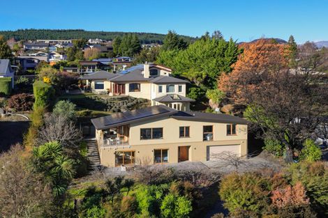 Photo of property in 337 Beacon Point Road, Wanaka, 9305