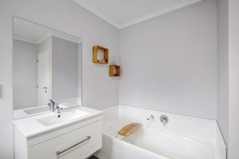 Photo of property in 6 Hurutini Way, Halswell, Christchurch, 8025