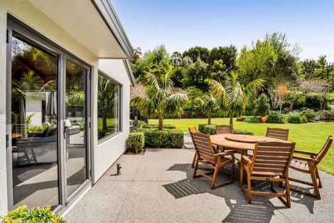 Photo of property in 371b Mangorei Road, Merrilands, New Plymouth, 4312