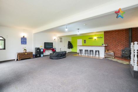 Photo of property in 220 Mill Road South, Seaward Bush, Invercargill, 9871