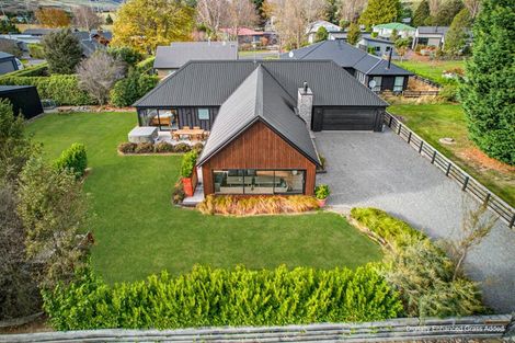 Photo of property in 11 Hart Place, Lake Coleridge, 7572