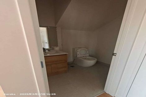 Photo of property in 35 Kaapehu Street, Karaka, 2578