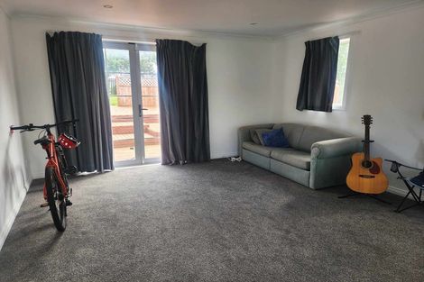 Photo of property in 5 Whenua View, Titahi Bay, Porirua, 5022