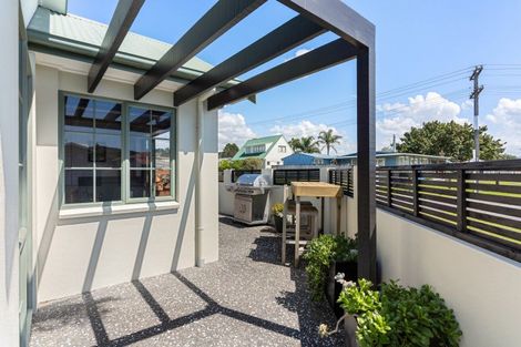 Photo of property in 201 Ocean Road, Whangamata, 3620