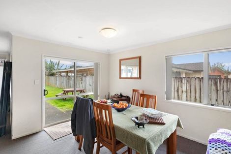 Photo of property in 12 Rock Daisy Crescent, Mangere, Auckland, 2022