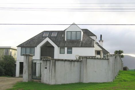 Photo of property in 109 Manly Street, Paraparaumu Beach, Paraparaumu, 5032