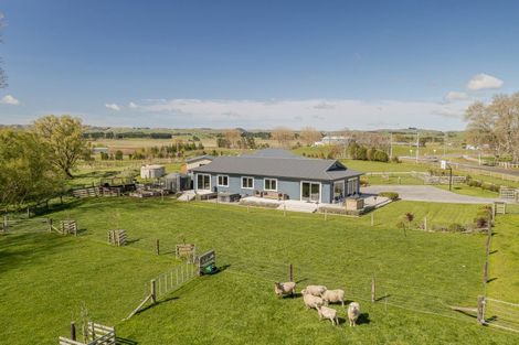 Photo of property in 403 Racecourse Road, Waipukurau, 4282