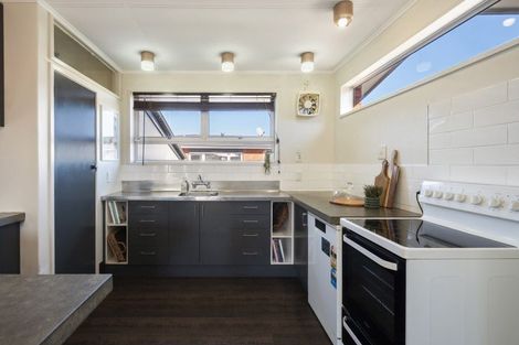 Photo of property in 3 Dewe Avenue, Feilding, 4702