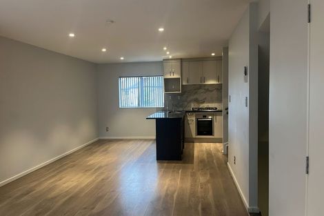 Photo of property in 75 Bordeaux Parade, Te Atatu South, Auckland, 0610