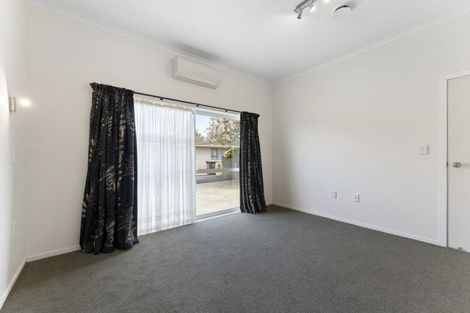 Photo of property in 8 Cambridge Street, Pahiatua, 4910