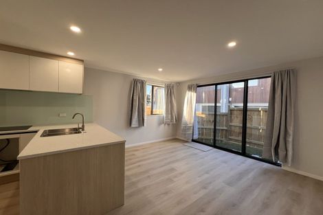 Photo of property in 130 Bradbury Road, Botany Downs, Auckland, 2010