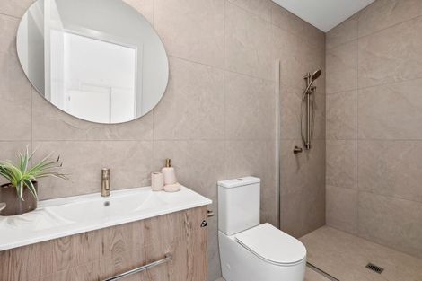 Photo of property in 20 One Haruru Street, Cambridge, 3493