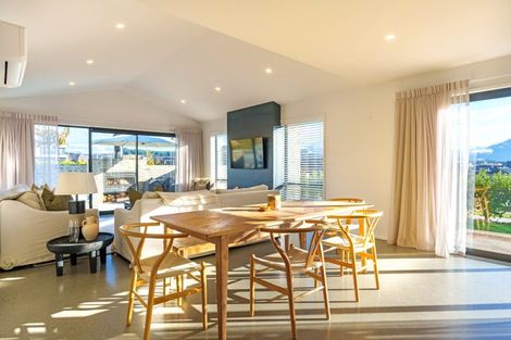 Photo of property in 35 Mount Nicholas Avenue, Wanaka, 9305