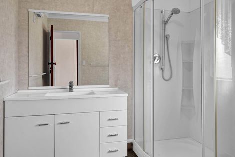 Photo of property in 210 Regan Street, Stratford, 4332